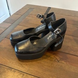 free people platforms